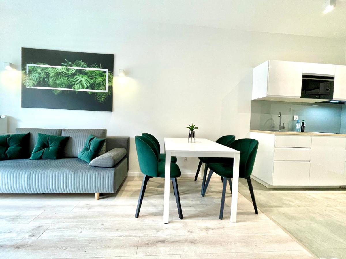 Modern Green Apartment Kraków Exteriör bild